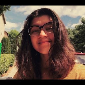 Meet your Posher, Lucy